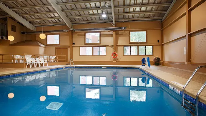 Best Western Summit Inn 4
