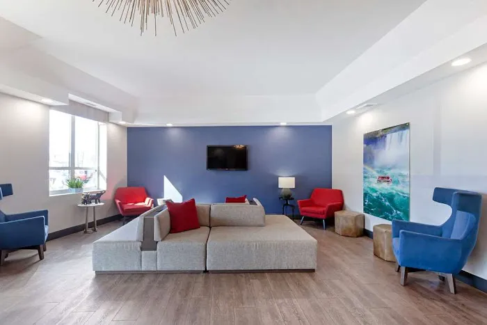 Best Western Summit Inn 4
