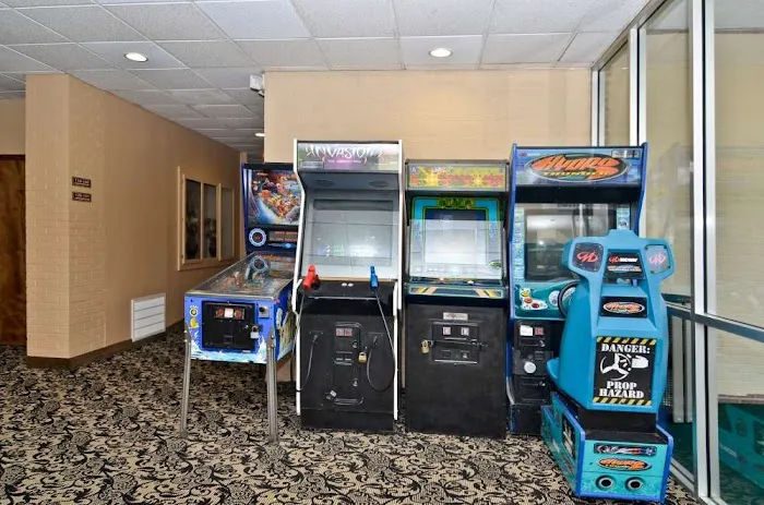 Best Western Summit Inn 4
