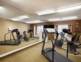 Microtel Inn & Suites by Wyndham Dover 4