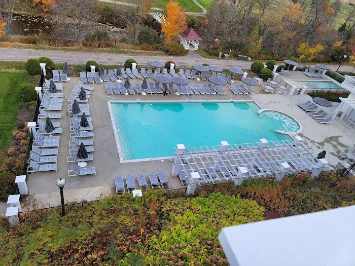 Eastern Slope Inn Resort 5