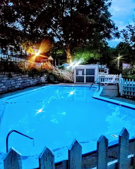 Village Place at Eastern Slope Inn Resort 5