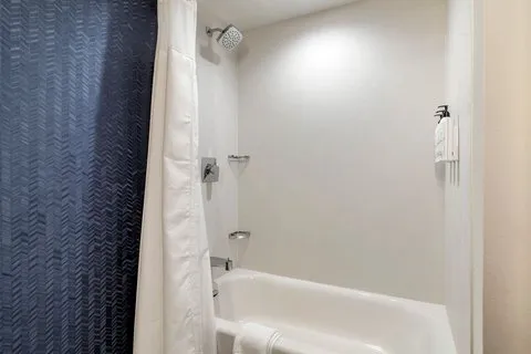 Fairfield Inn & Suites North Conway 5