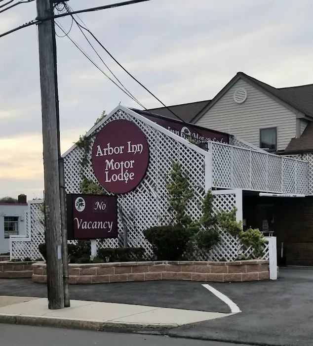 Arbor Inn Motor Lodge 5