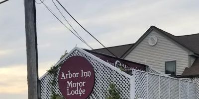 Arbor Inn Motor Lodge