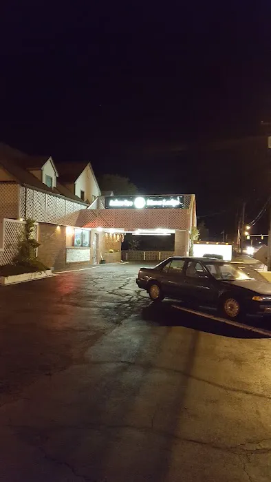 Arbor Inn Motor Lodge 5