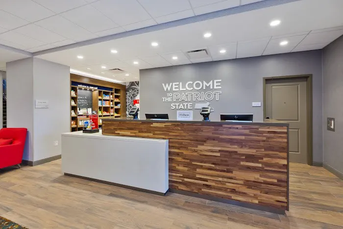 Hampton Inn Cape Cod Canal 5