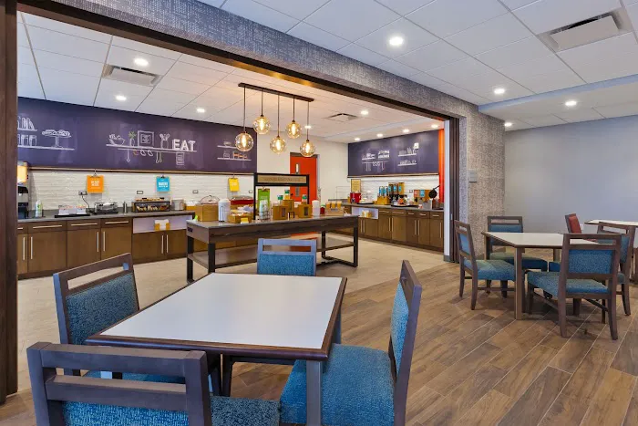 Hampton Inn Cape Cod Canal 5