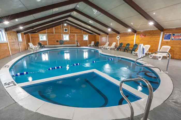 All Seasons Inn & Suites 5