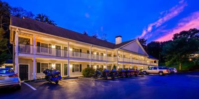 Best Western Plus Cold Spring