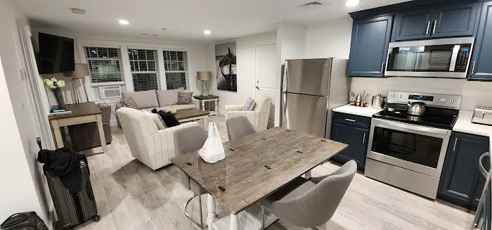 Harbourtown Suites 5