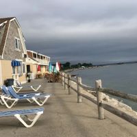 Pilgrim Sands hotel on Long Beach ico