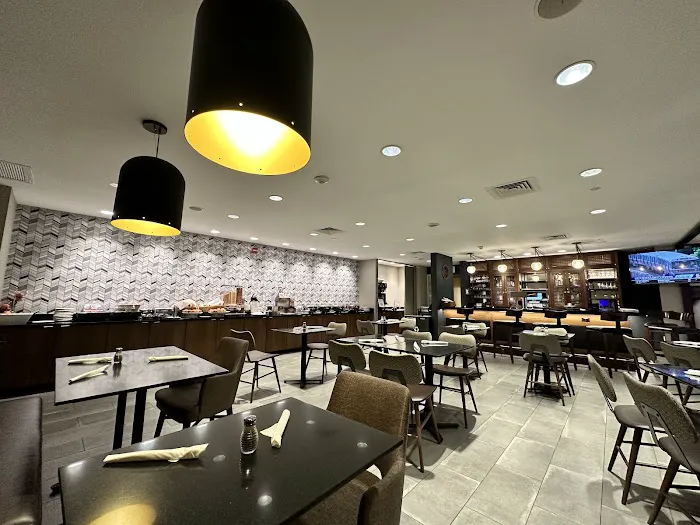 Four Points by Sheraton Boston Newton 5
