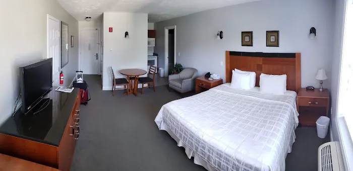 Crescent Suites Hotel LLC 5
