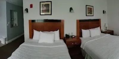 Crescent Suites Hotel LLC