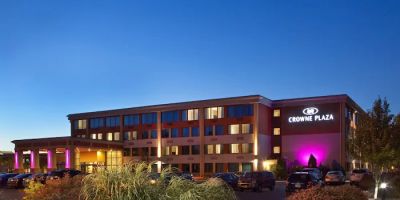 Crowne Plaza Boston - Woburn, an IHG Hotel