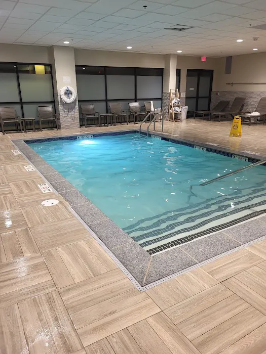 Crowne Plaza Boston - Woburn, an IHG Hotel 4