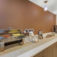 La Quinta Inn & Suites by Wyndham Jamestown ico