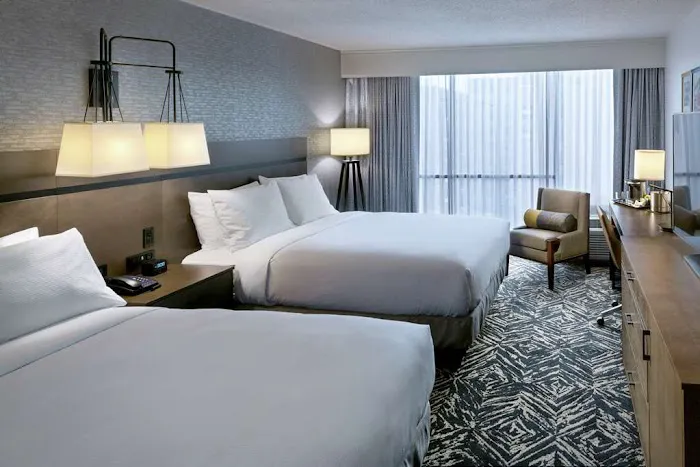 DoubleTree by Hilton Jamestown 4