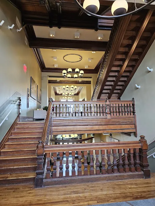 The Richardson Hotel 5