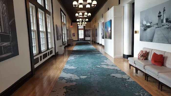 The Richardson Hotel 5