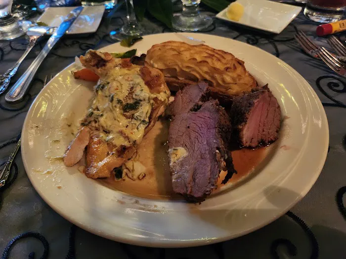 Foundry Hotel & Banquet 5
