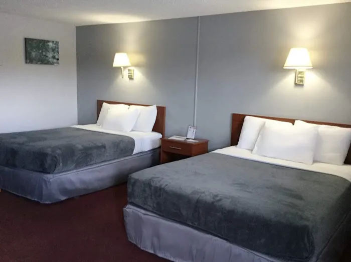 Swiss Cottage Inn 4