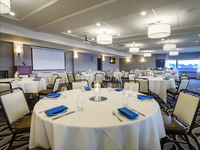 Crowne Plaza Niagara Falls NY - Riverside by IHG 4