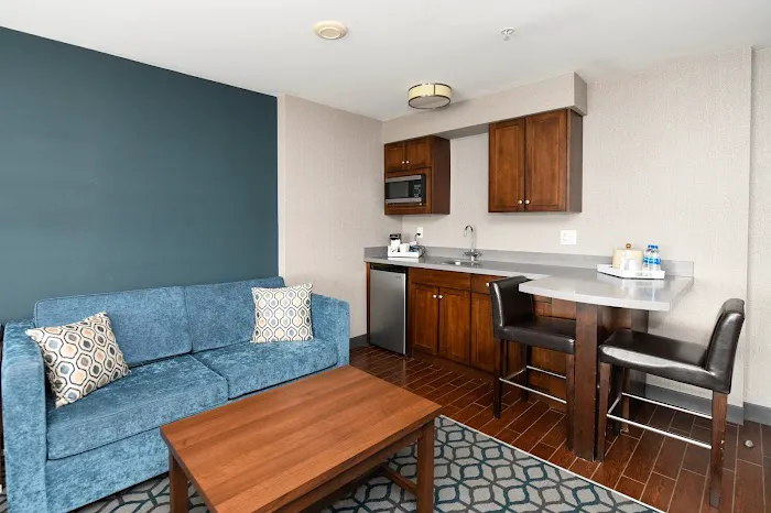 Crowne Plaza Niagara Falls NY - Riverside by IHG 4