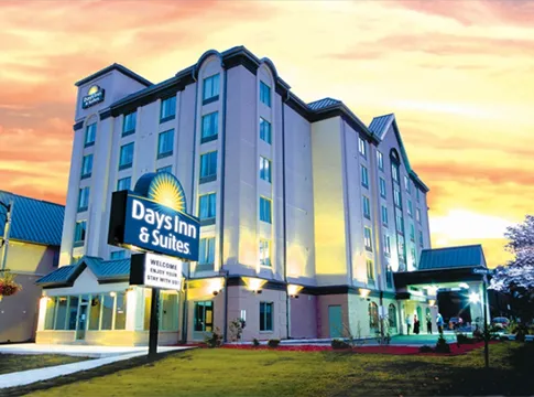 Merani Hotel Group 4