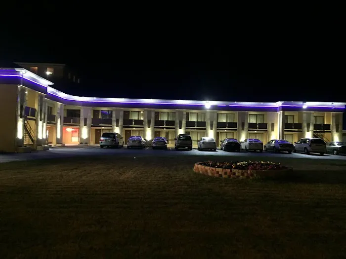 Scottish Inns Tonawanda, NY 5