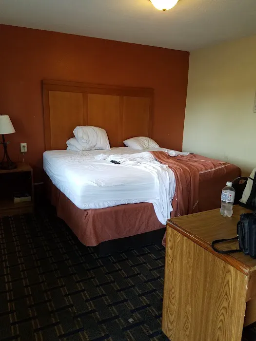 Economy Inn 5
