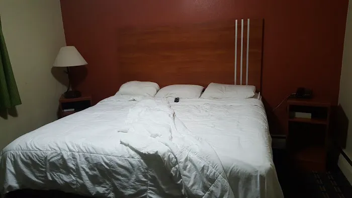 Economy Inn 5
