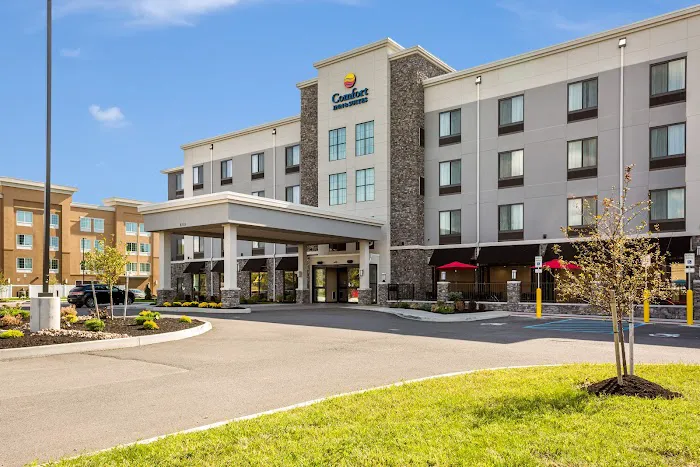 Comfort Inn & Suites Niagara Falls Blvd USA 4