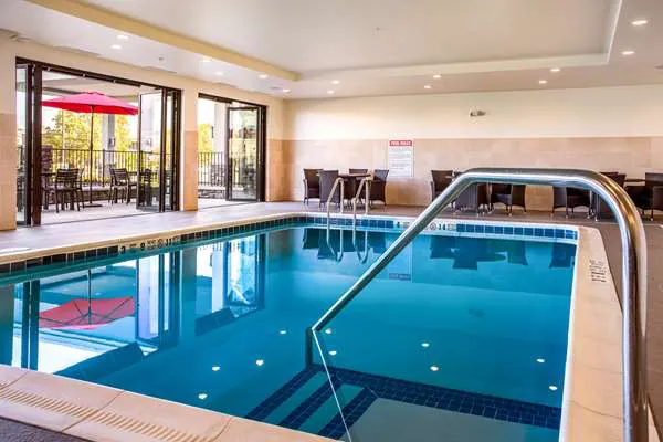 Comfort Inn & Suites Niagara Falls Blvd USA 4