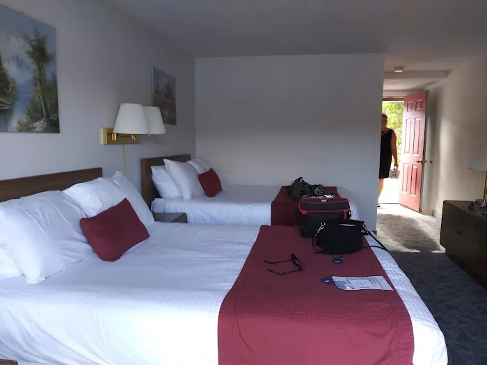Sandy Point Beach Resort 5