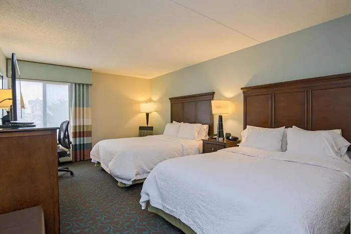 Hampton Inn Portsmouth Central 4
