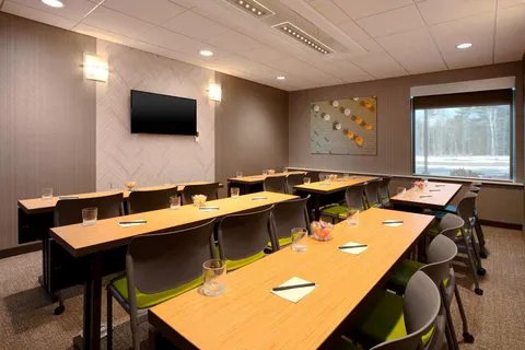 SpringHill Suites Hampton Portsmouth 4