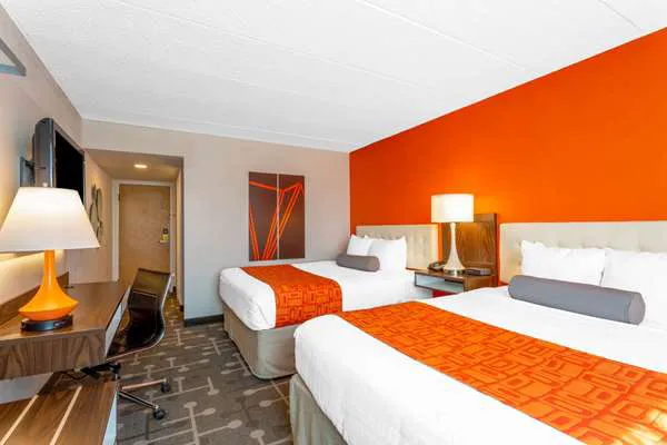 Howard Johnson Express Inn by Wyndham Portsmouth 4