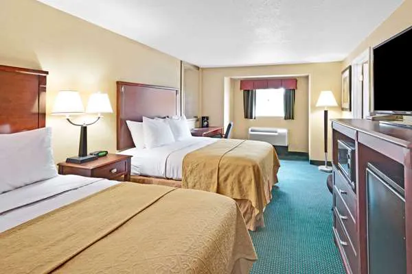 Ramada by Wyndham Kittery 5