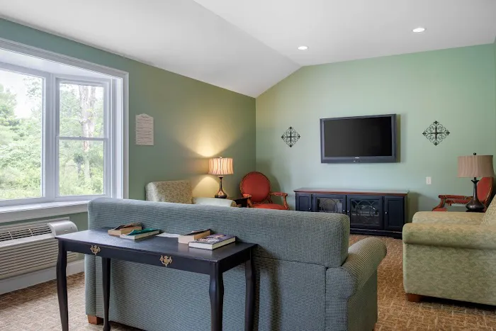 Coachman Inn 4