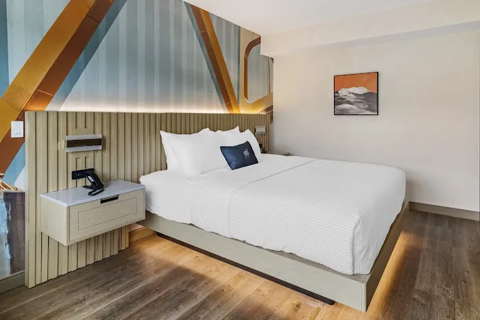 Cambria Hotel North Conway 5