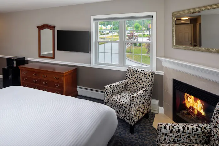 Golden Gables Inn 5
