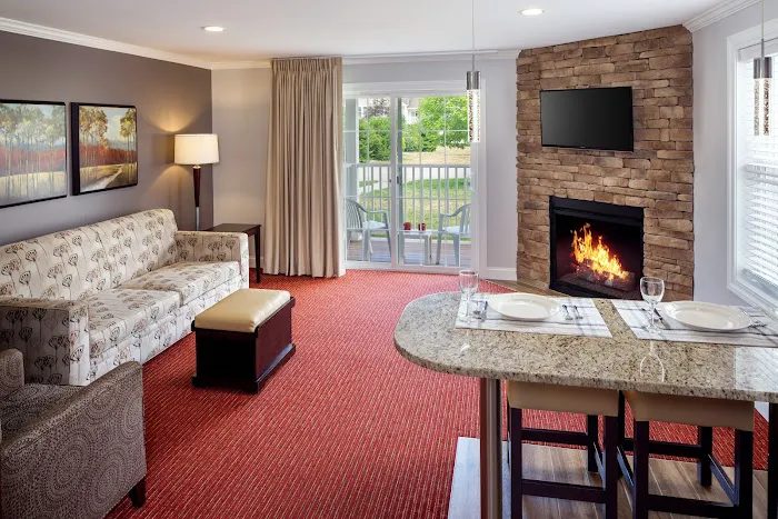 Golden Gables Inn 5