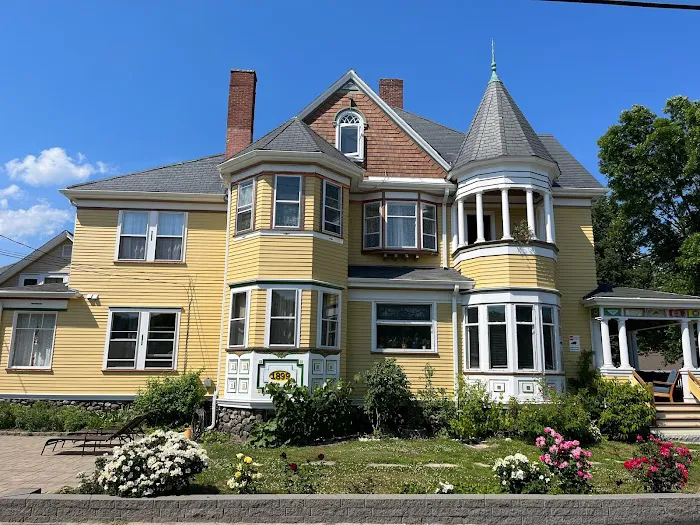The Munroe Inn B&B 4