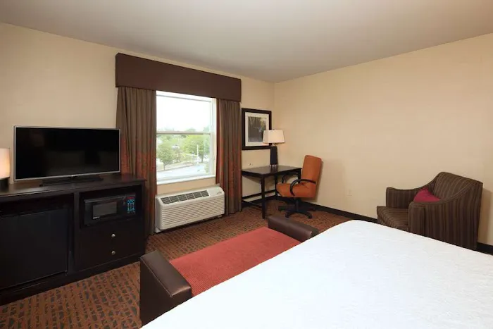 Hampton Inn Lewiston-Auburn 4
