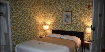 Inn at the Agora