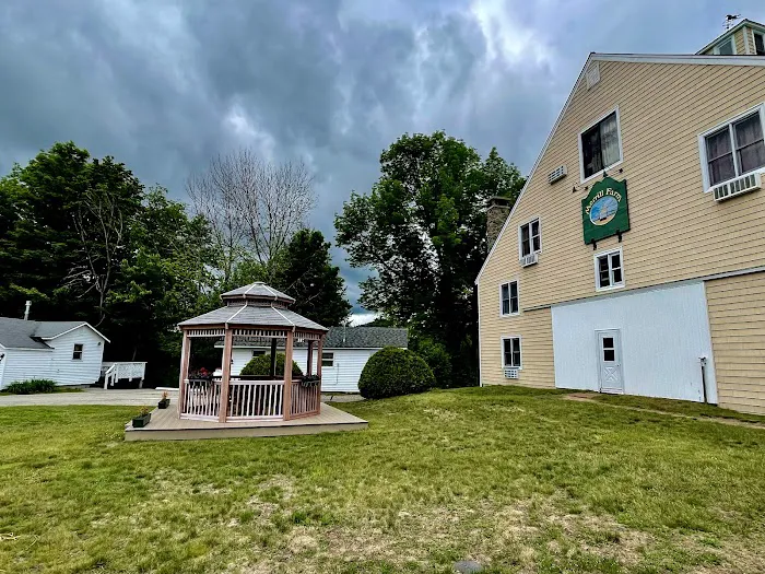 Merrill Farm Inn 5