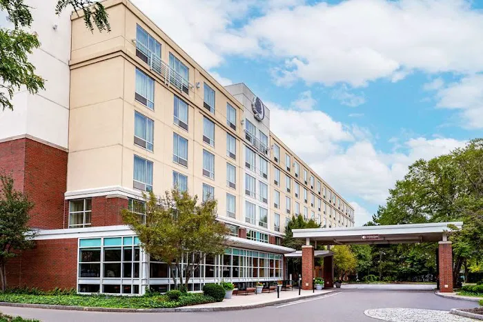 DoubleTree by Hilton Boston Bayside 5