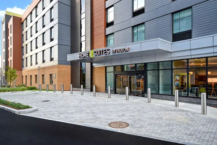 Home2 Suites by Hilton Boston South Bay 5